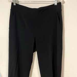 Athleta Women’s Brooklyn Ankle Pant, Black. Size 8 travel yoga casual business